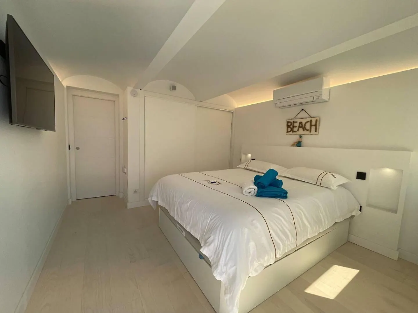Colina Del Mar Villa Estepona 0*,